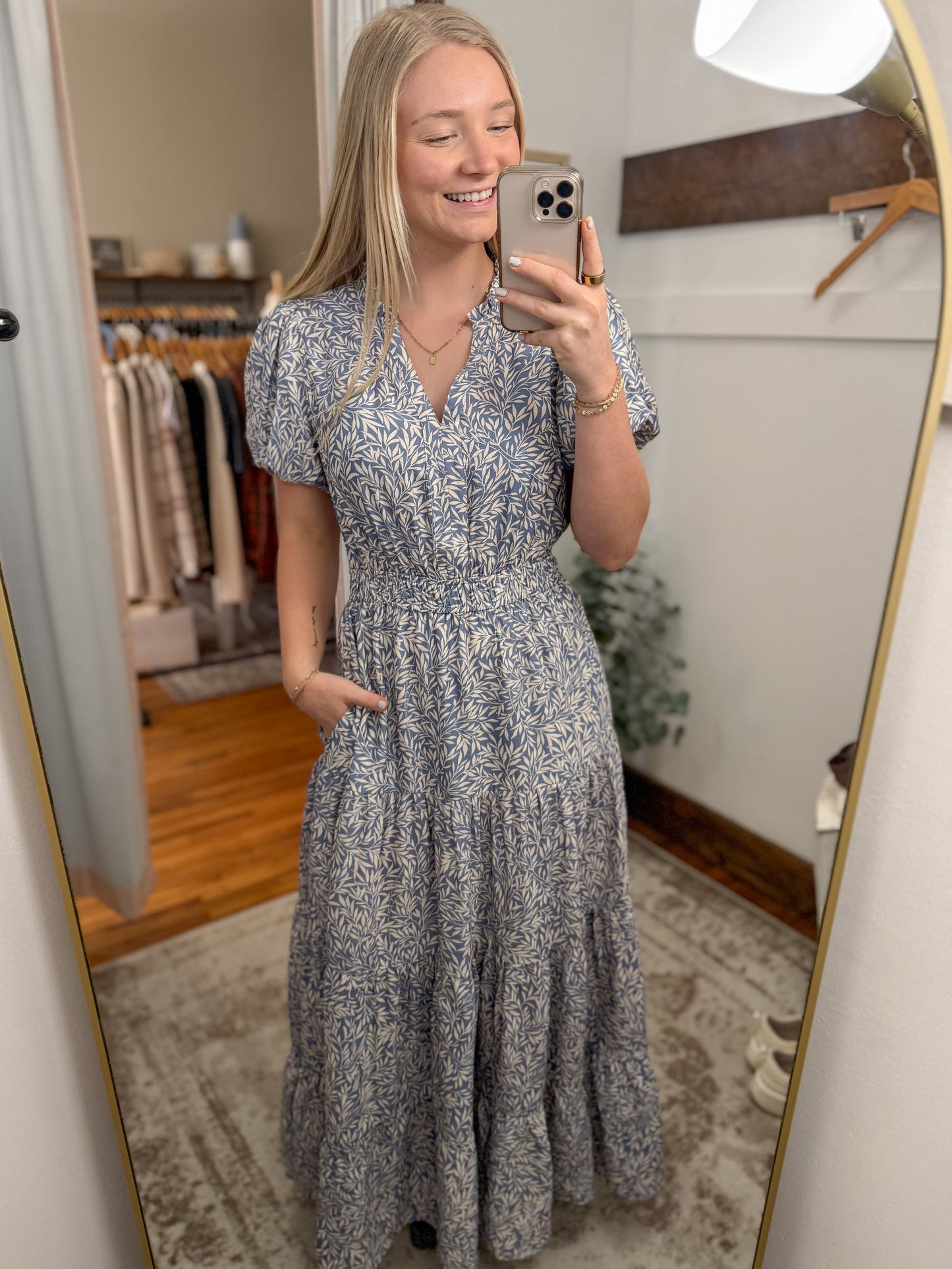 Leaf Flowy Bubble Sleeve Maxi Dress - Blue