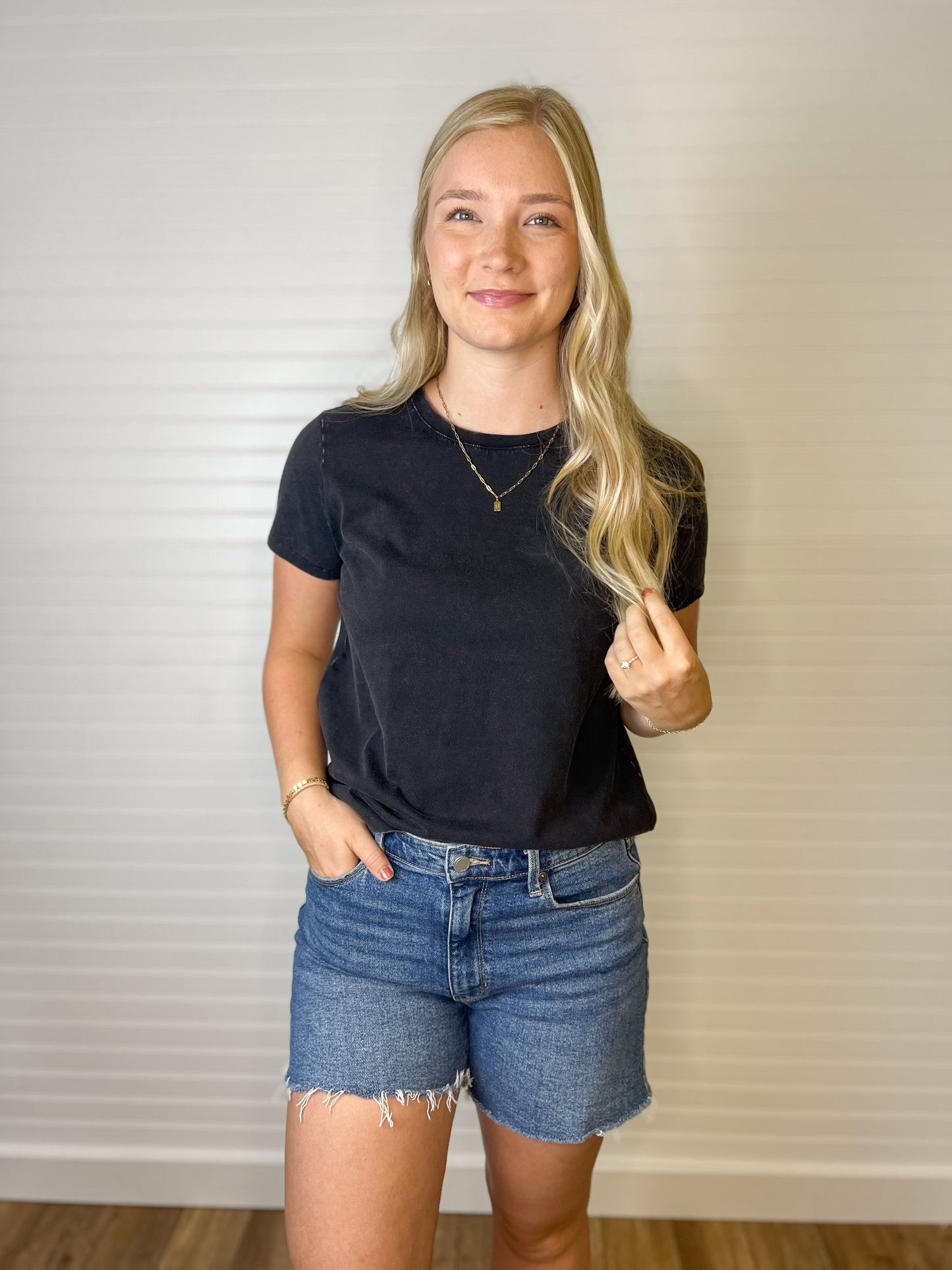 Asher Tee (2 colors)
