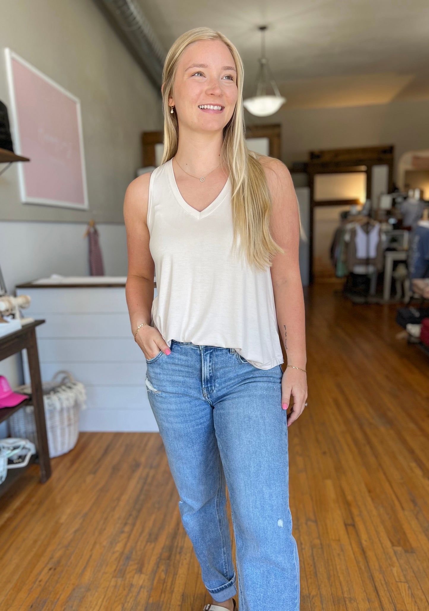Soft V-Neck Flowy Tank (2 colors)