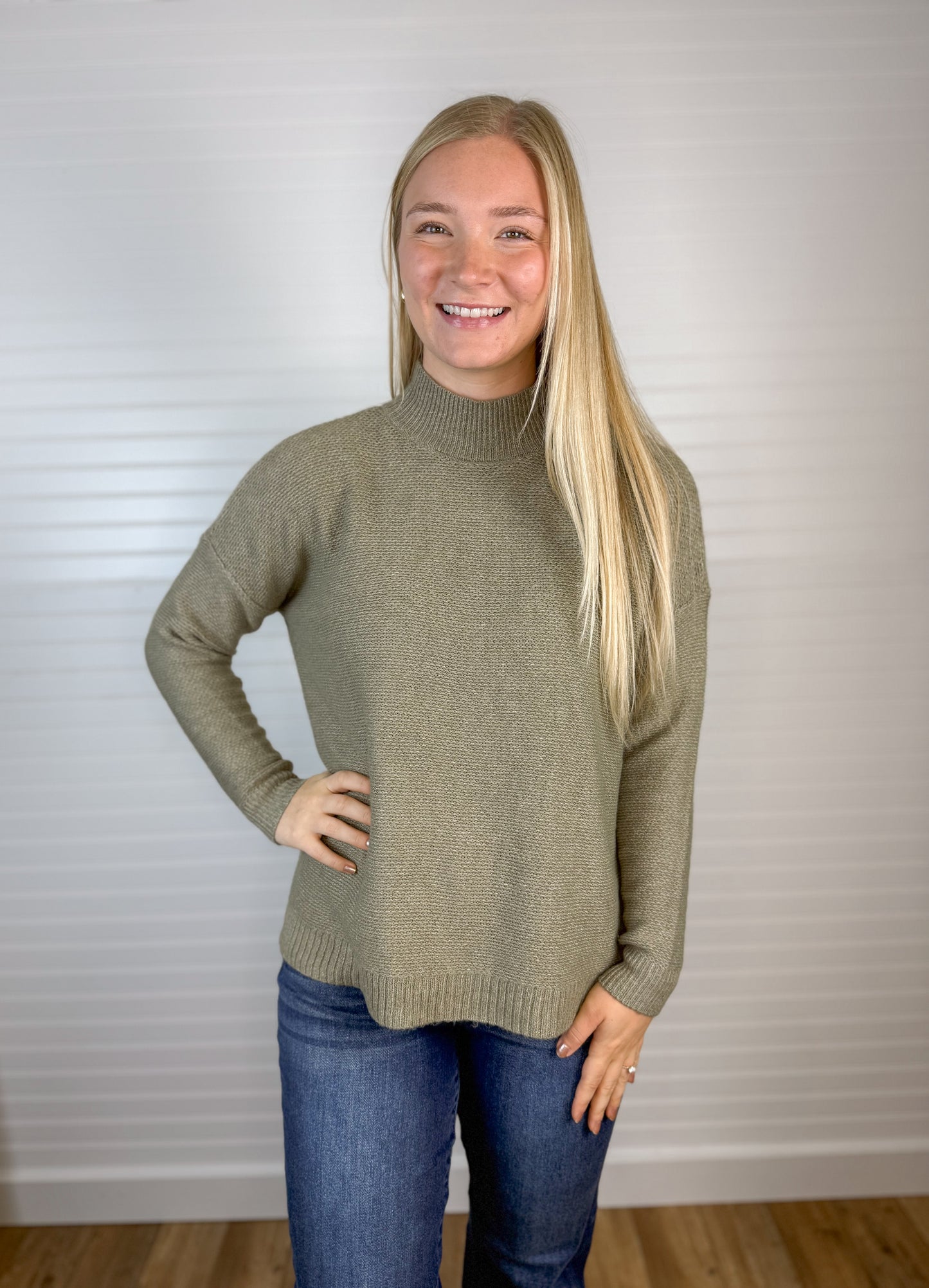 Waffle Knit Mock Neck Sweater (2 colors)