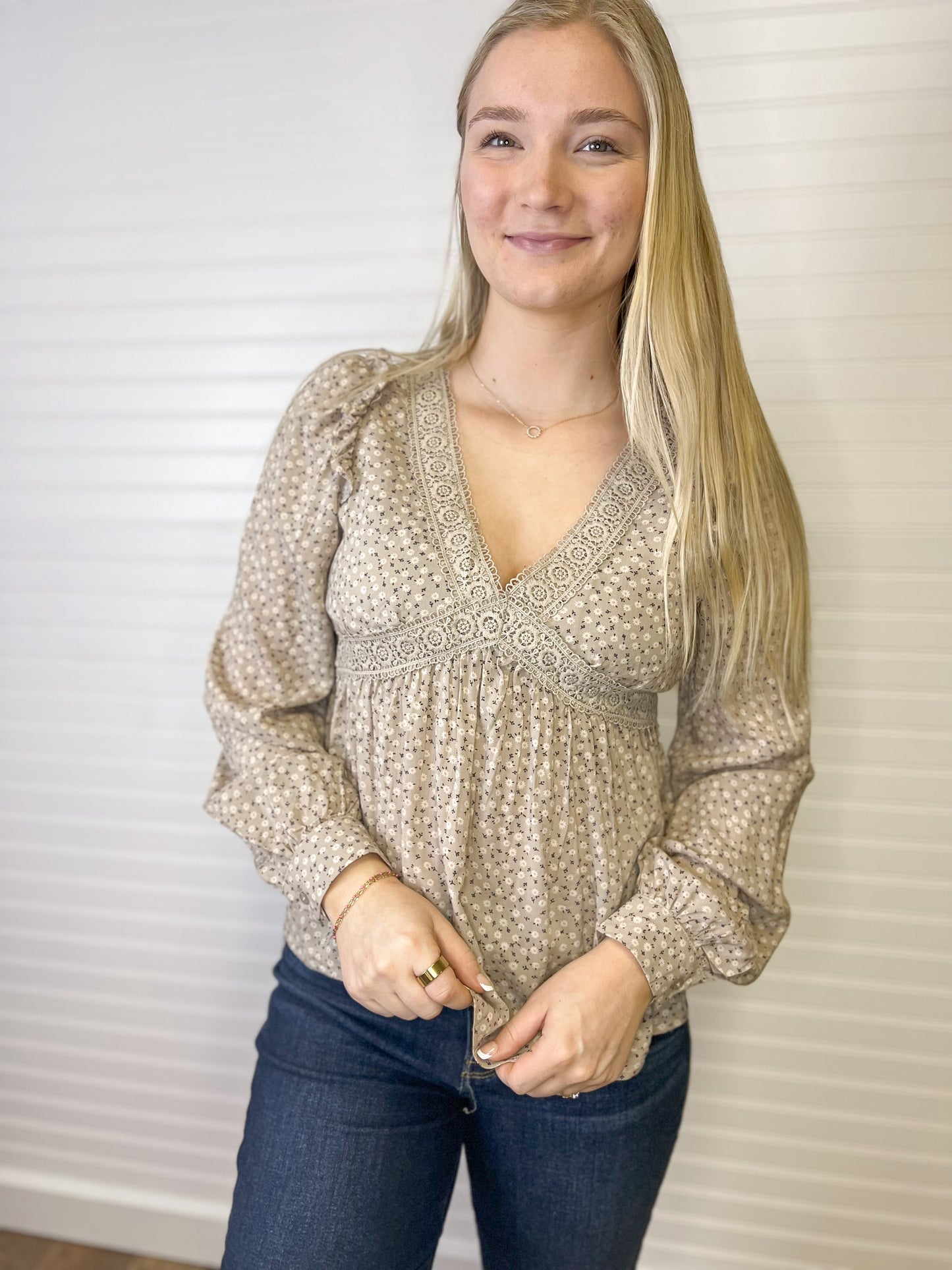 Ditsy Floral V-Neck Blouse - Taupe