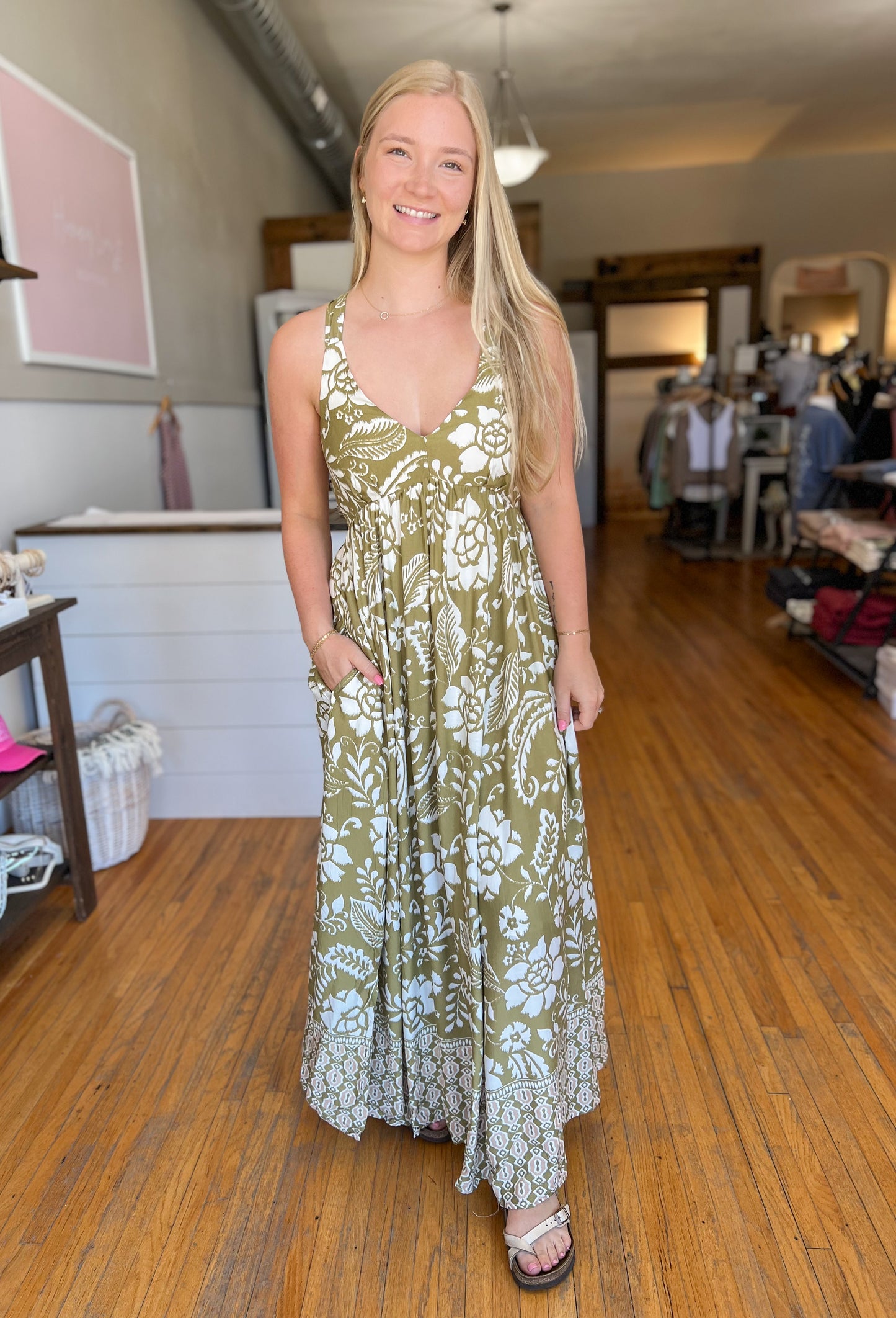 Resort Print Maxi Dress - Olive