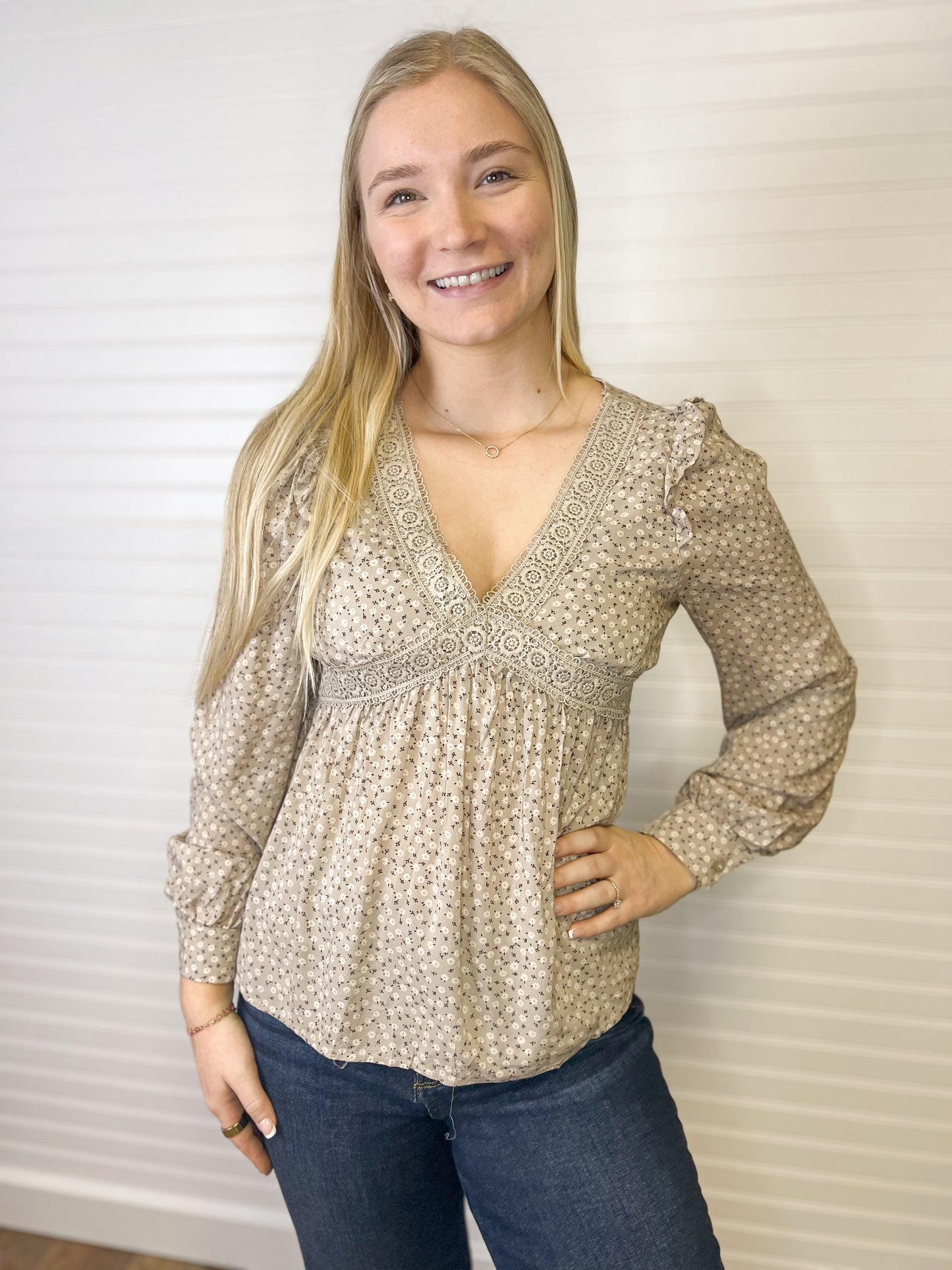 Ditsy Floral V-Neck Blouse - Taupe