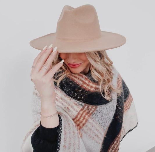 Barcelona Brim Hat (2 colors)