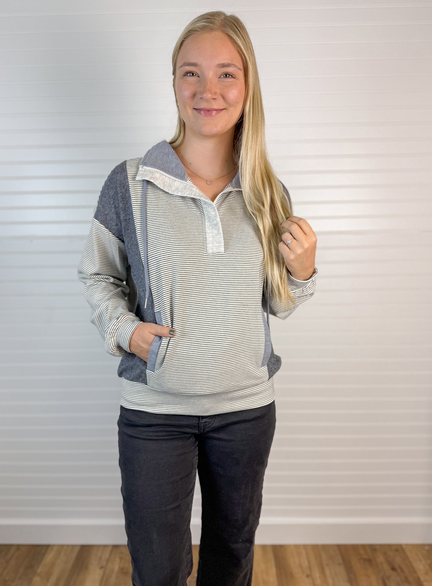 Half Zip Stripe Detail Pullover - Grey/Blue