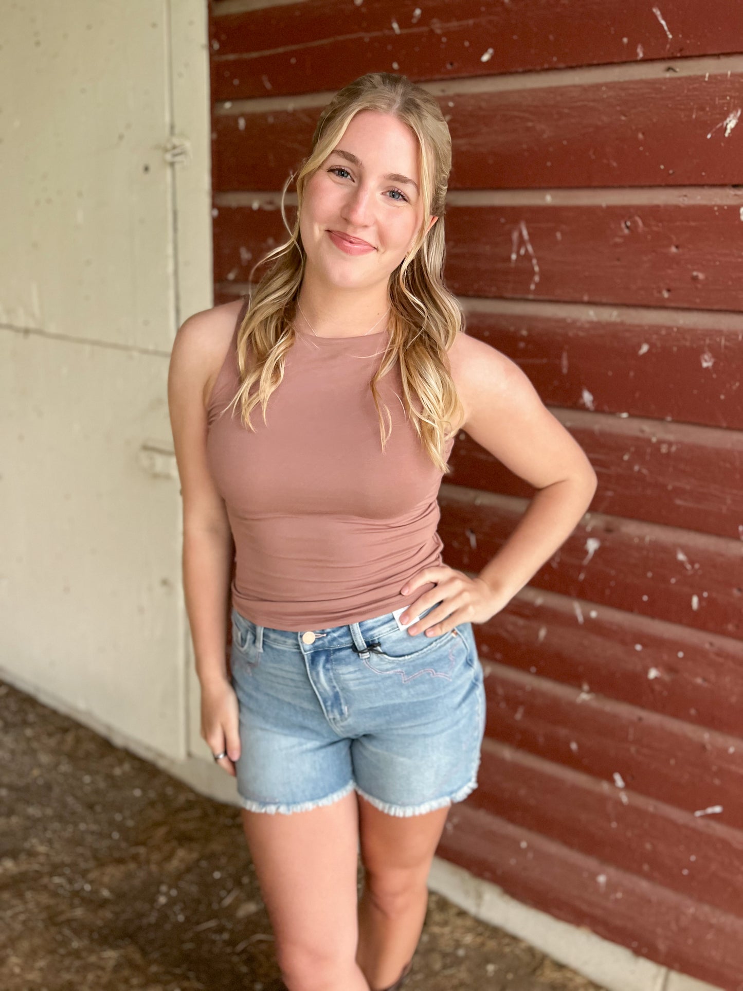 Doubled Lined Boat Neck Tank (2 colors)