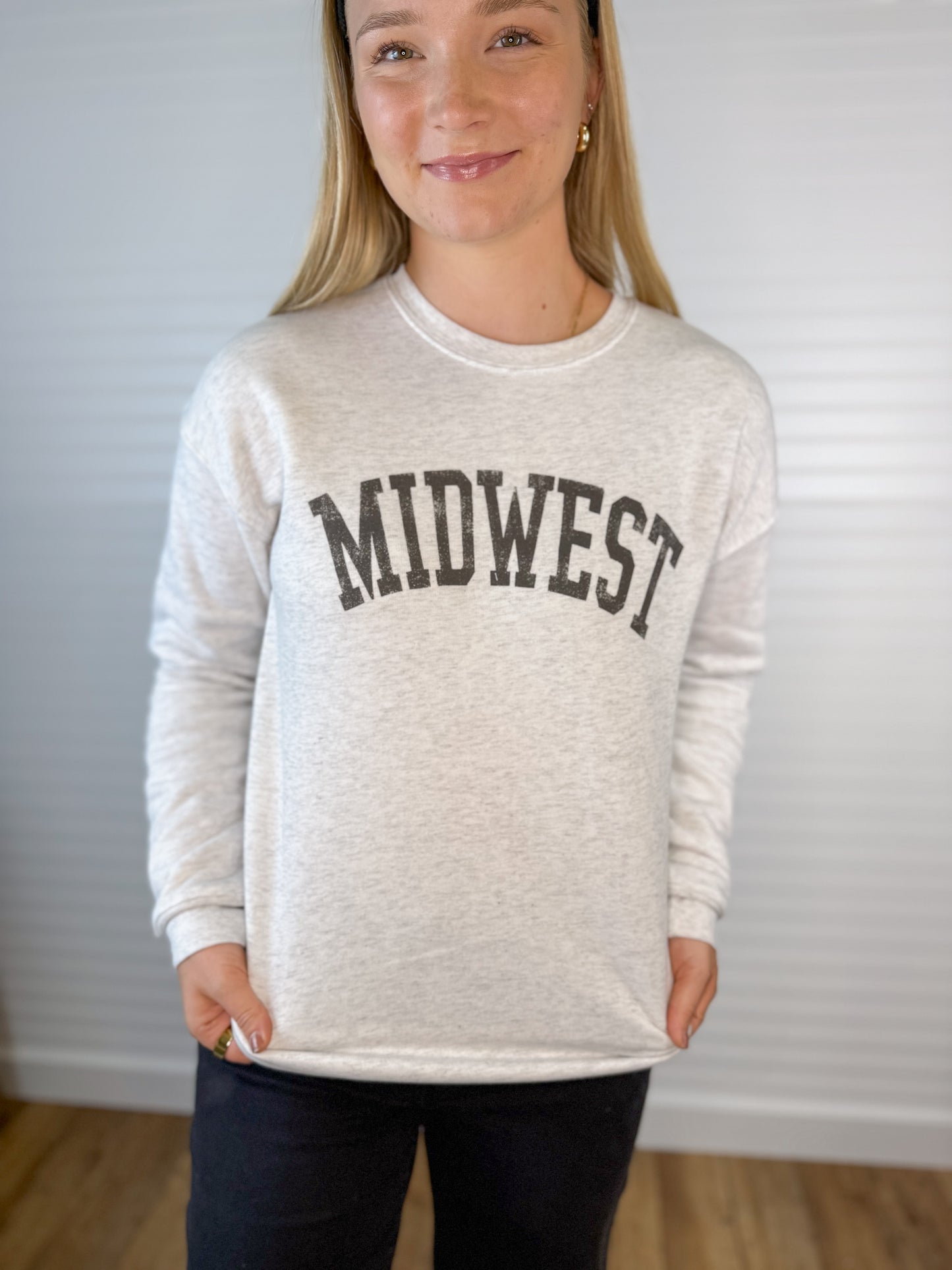 Midwest Graphic Crewneck - White Heather