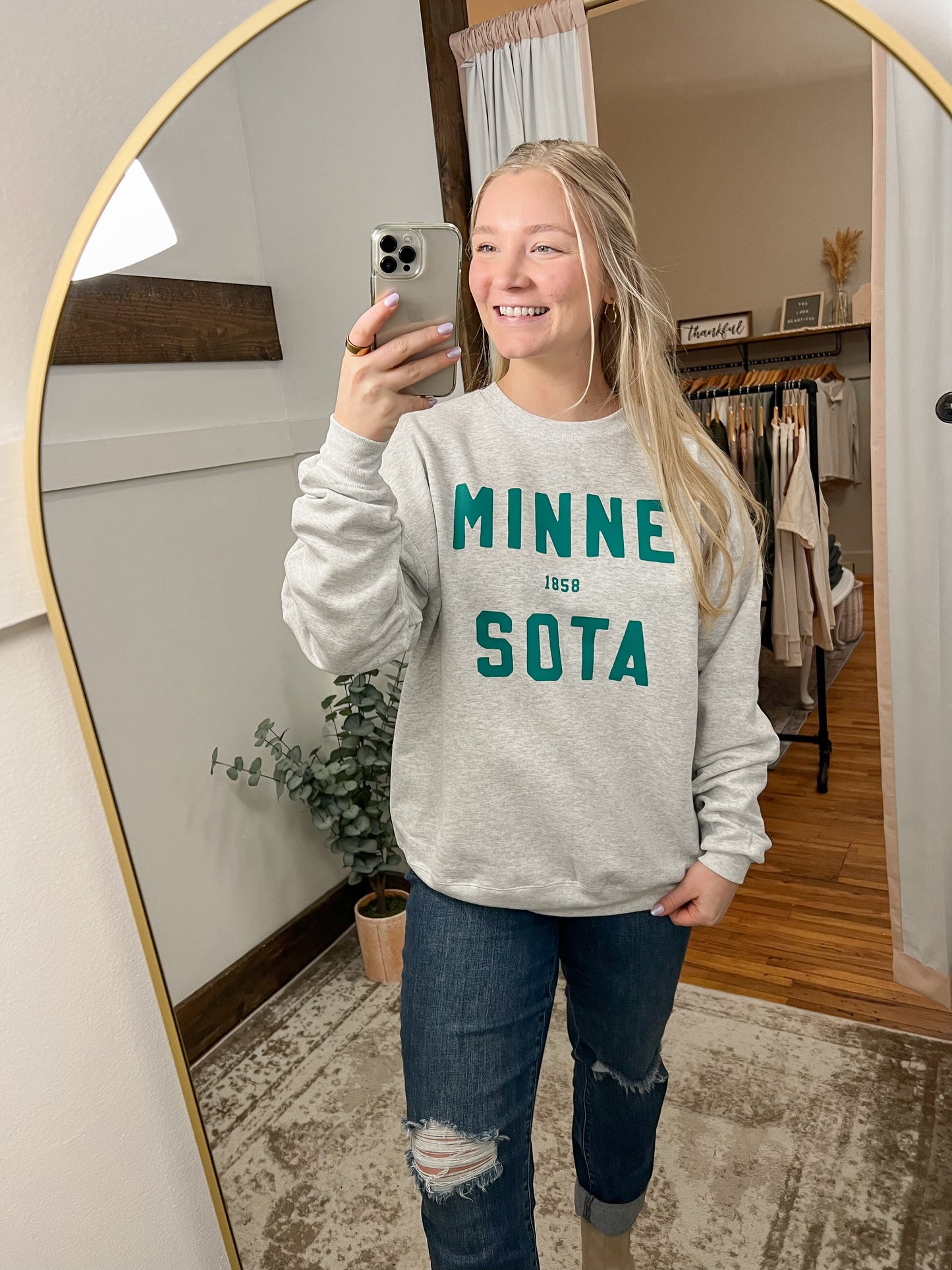 Minne 1858 Sota Crewneck - Grey/Green