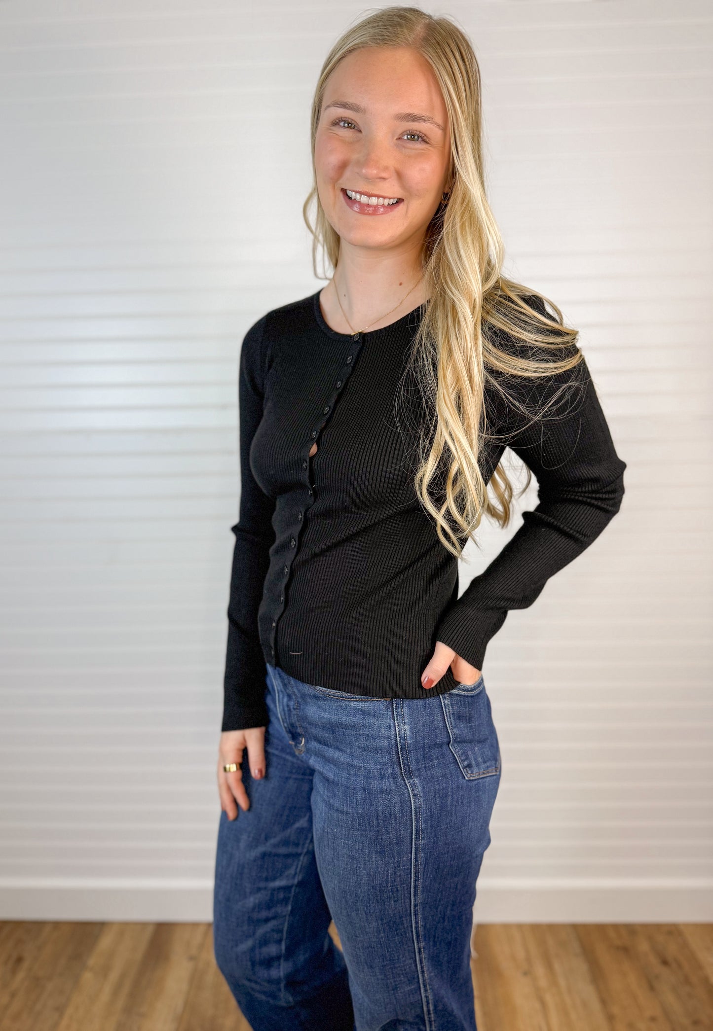 Ribbed Button Up Cardigan - Black