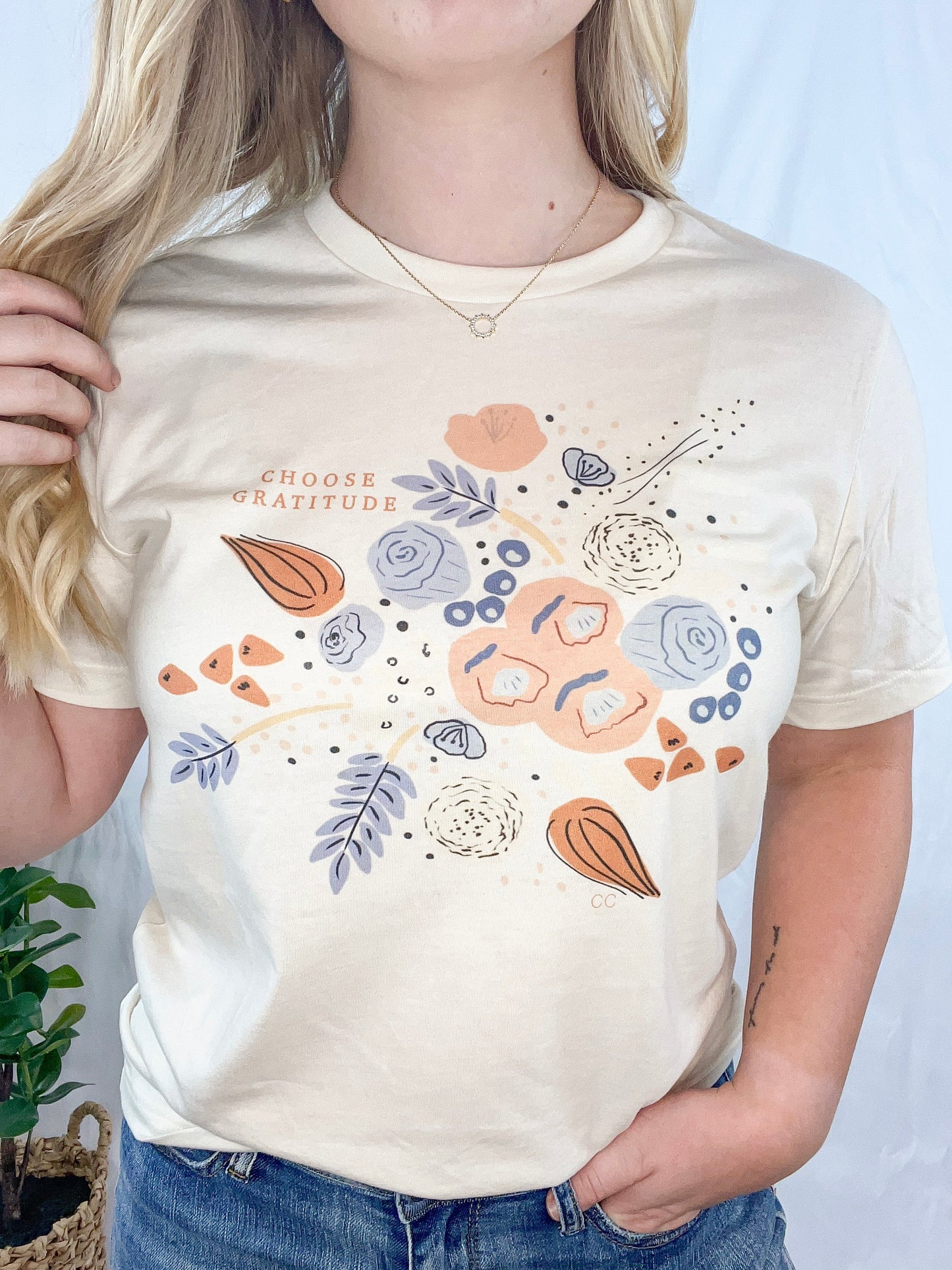 Choose Gratitude Graphic Tee - Ivory