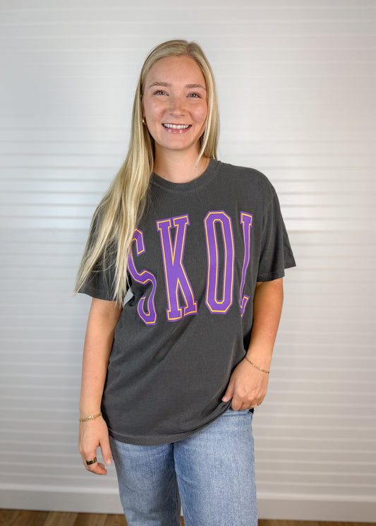 Retro SKOL Graphic Tee - Charcoal