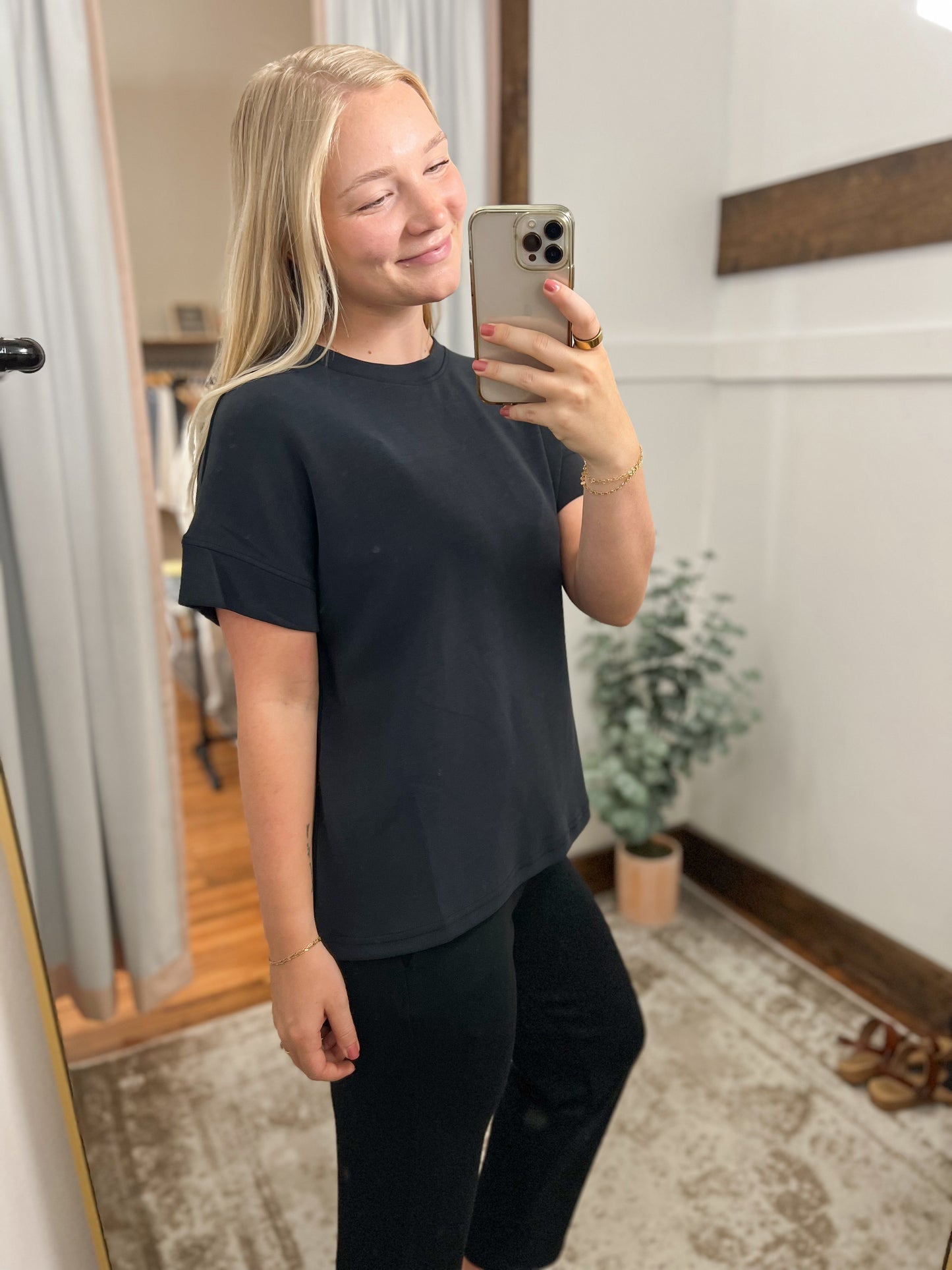 Scuba Short Sleeve Tee - Black