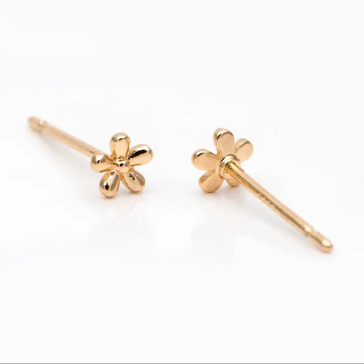 18k Gold Plated Dainty Flower Studs