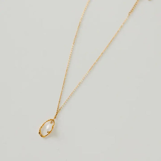 Drop Pearl Pendant Necklace - WATERPROOF