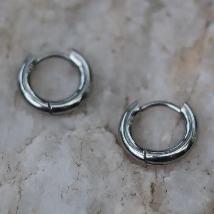 Tiny Mara Huggies - Silver