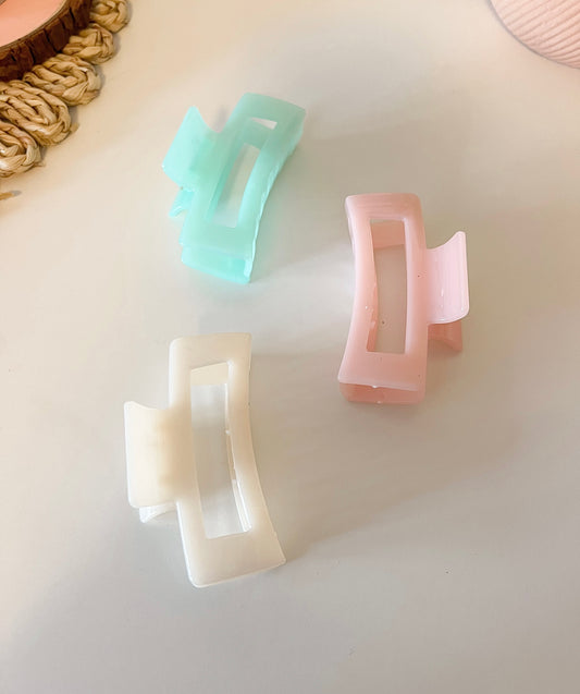 Translucent Hair Claw Clips (3 colors)