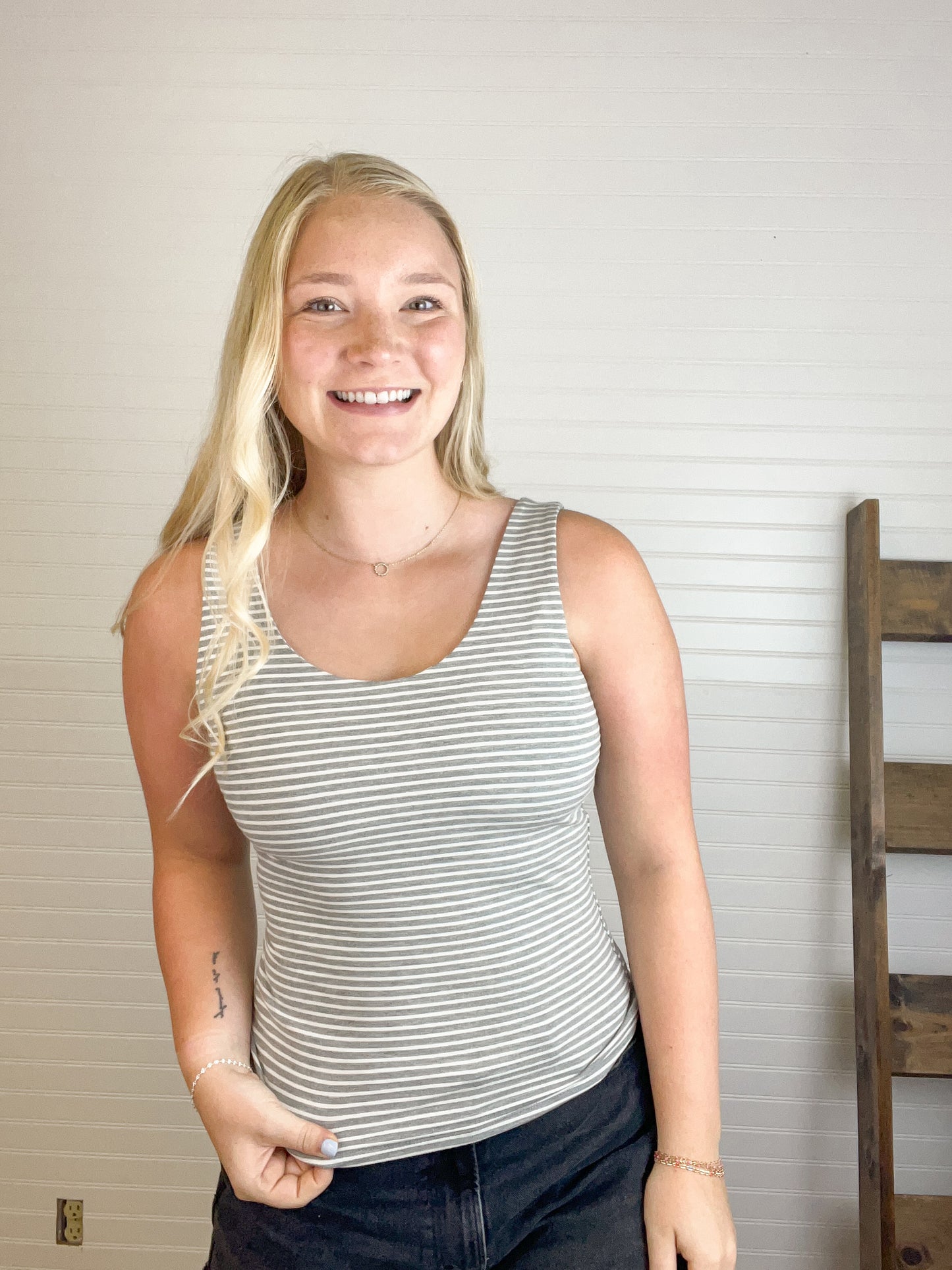 Striped Basic Scoop Neck Tank - H Gray