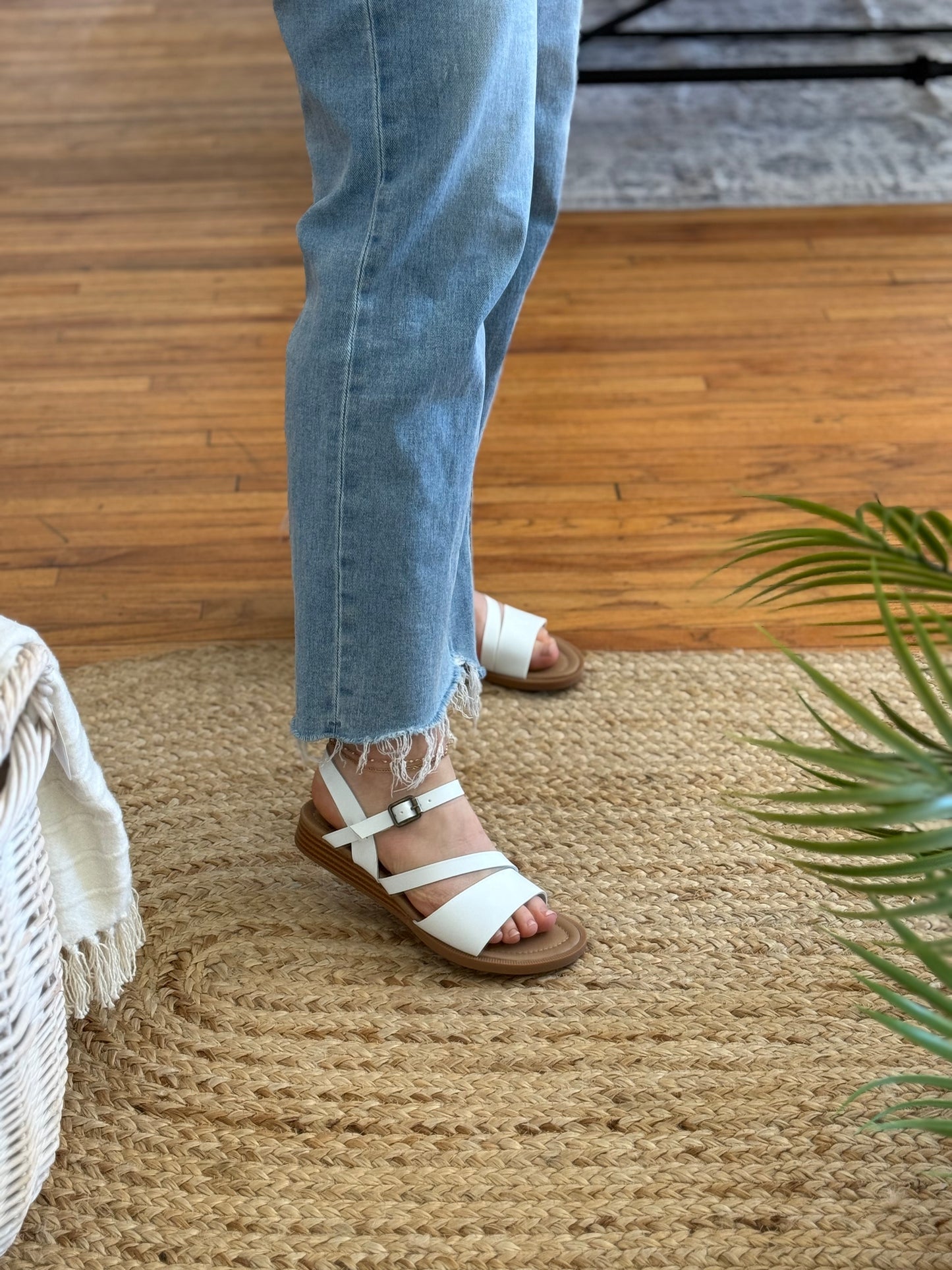 Strappy Summer Sandal - White