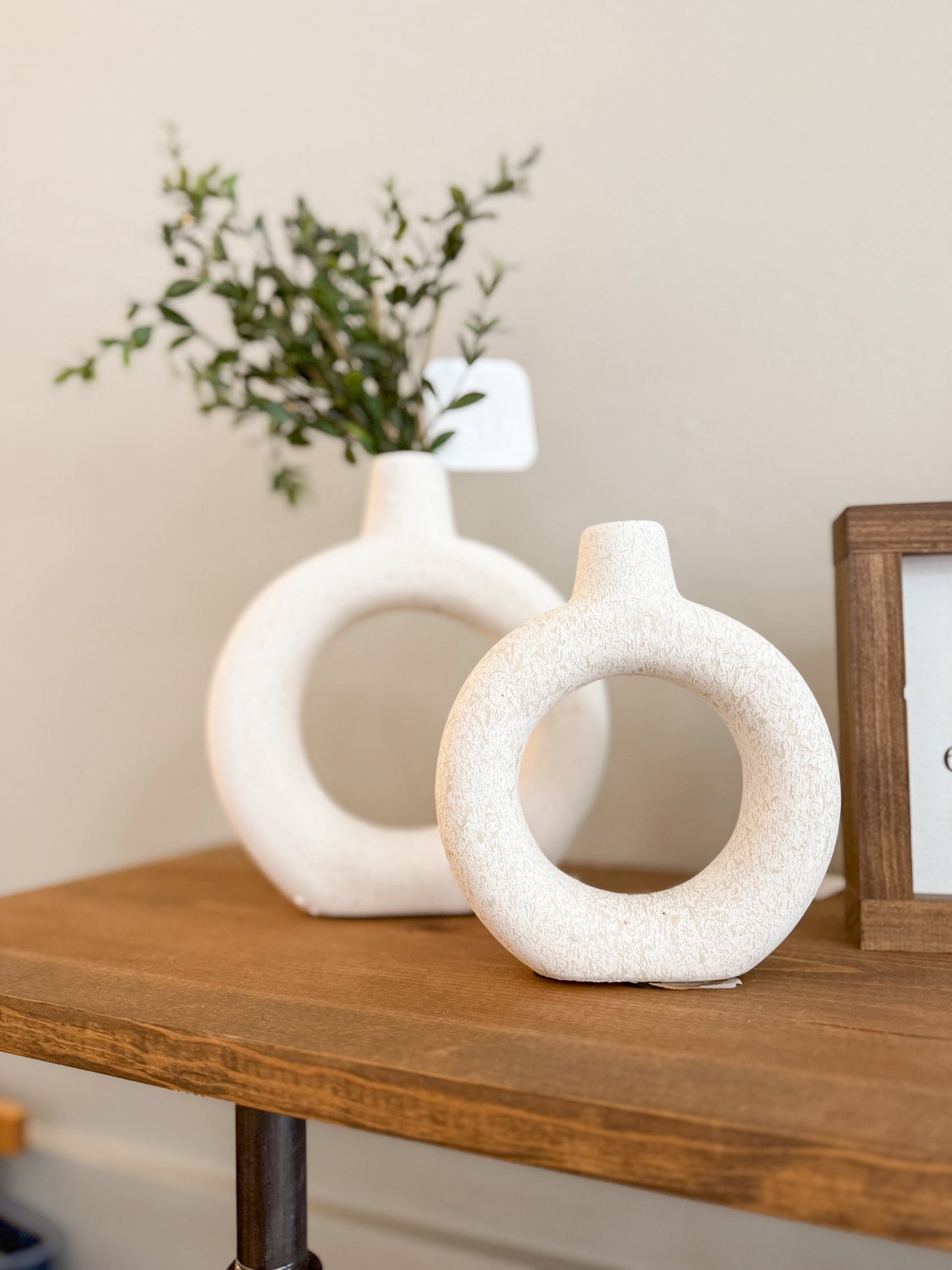 Textured Donut Vases (2 sizes)