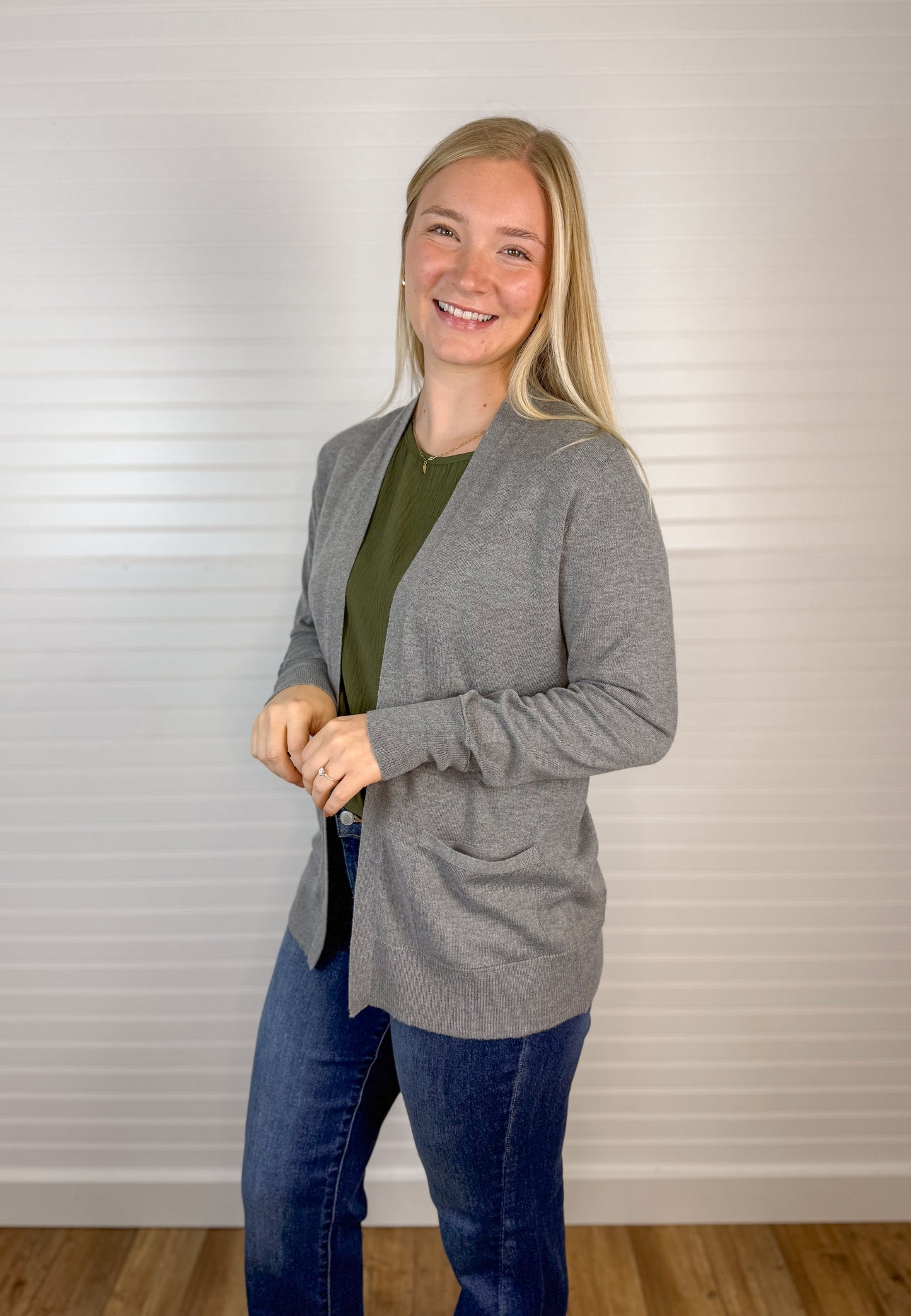 Lightweight Basic Cardigan - Grey