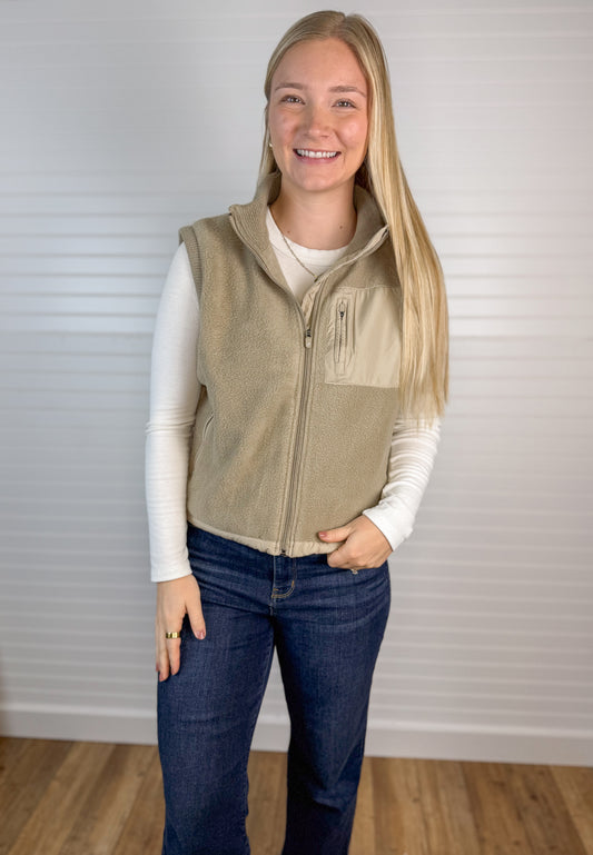 Fleece Puffer Vest - Taupe