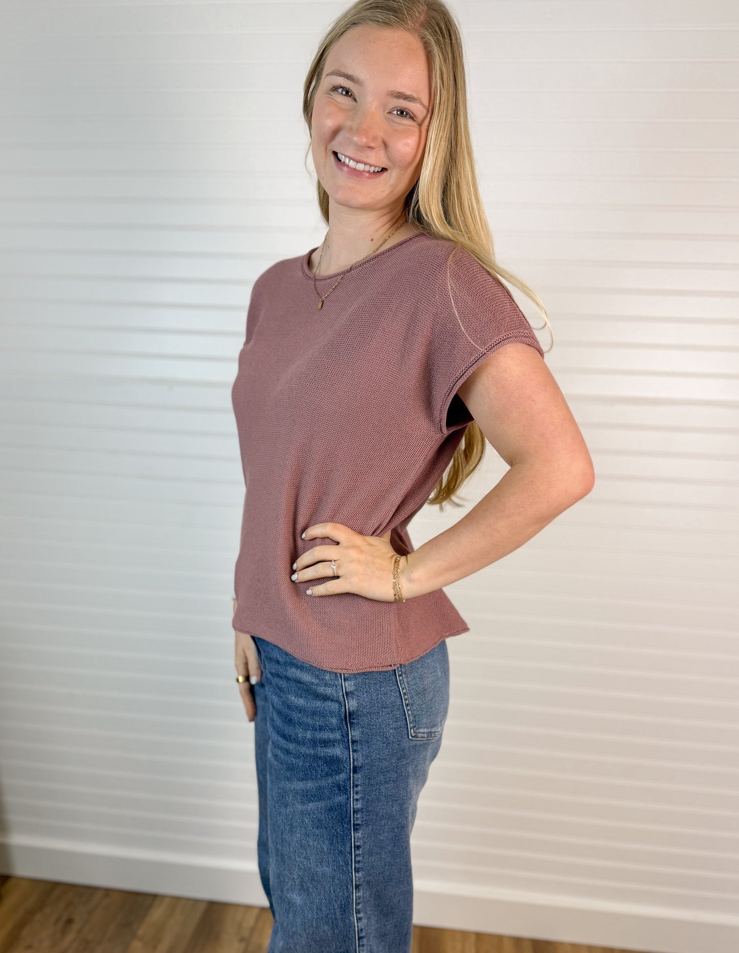 Relaxed Fit Short Sleeve Sweater (2 colors)
