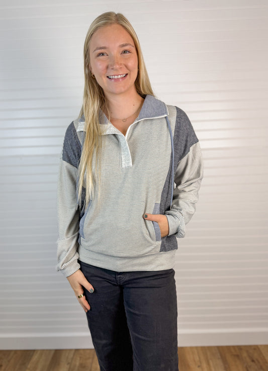 Half Zip Stripe Detail Pullover - Grey/Blue
