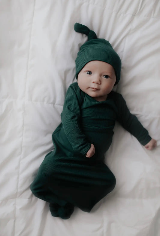 Ribbed Knotted Newborn Gown w/ Hat - Forest