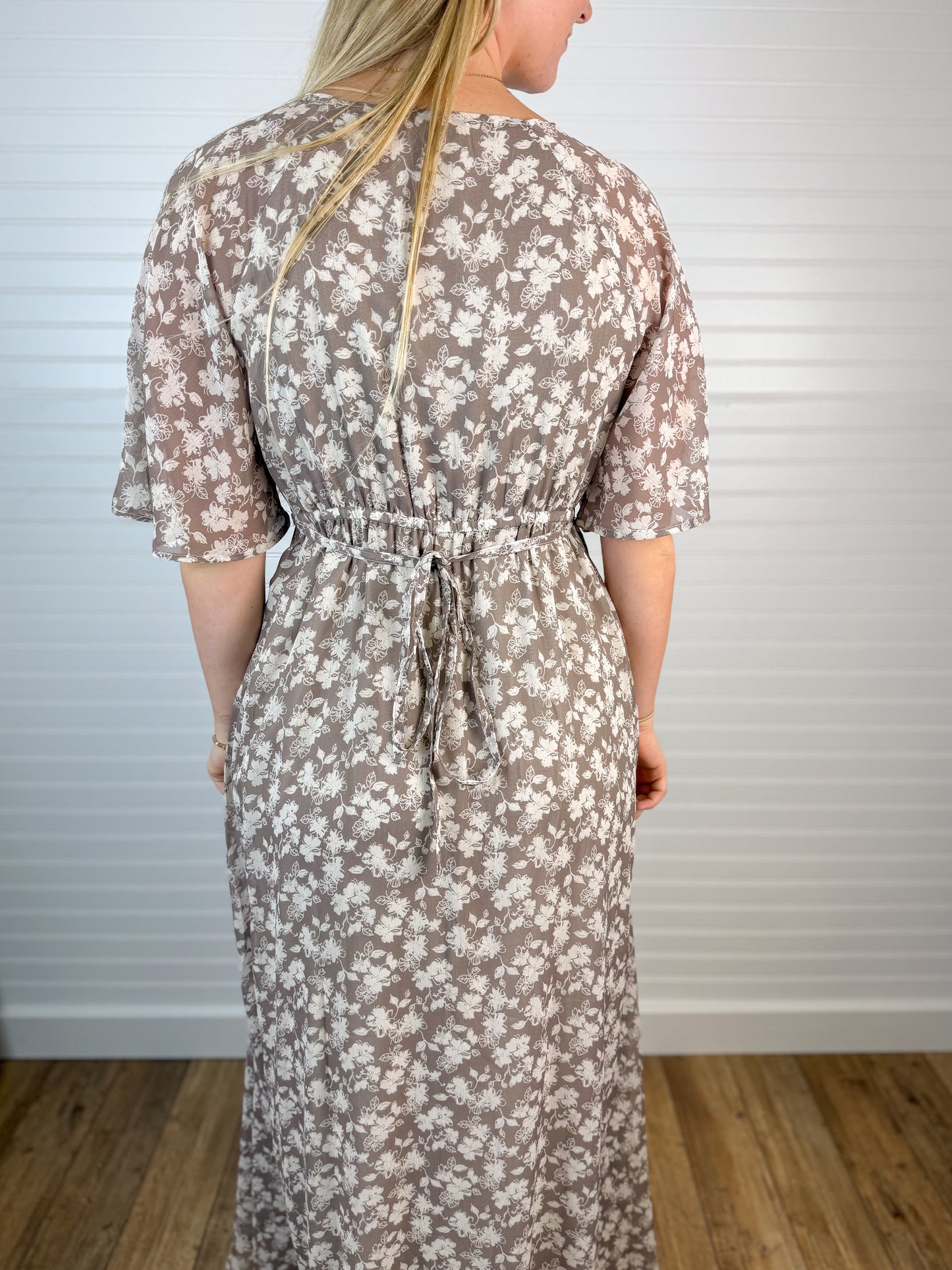 Flutter Sleeve Floral Maxi Dress - Taupe