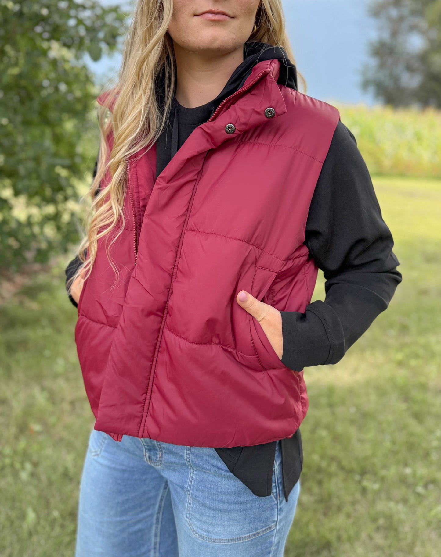 Classic Puffer Vest - Burgundy