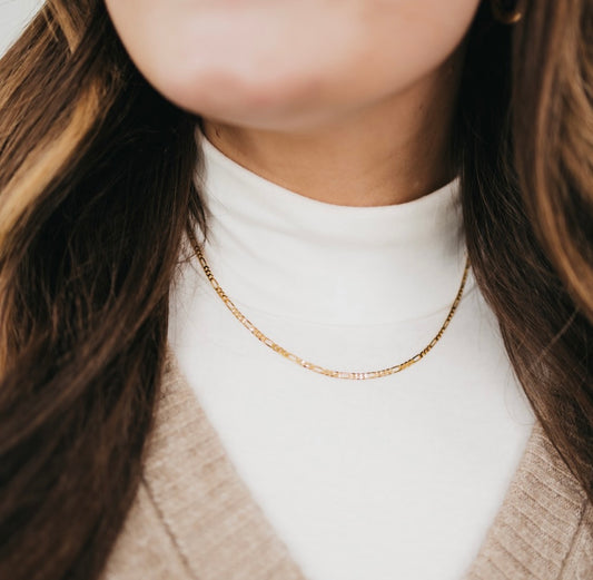 All Linked Up Chain Necklace - Gold