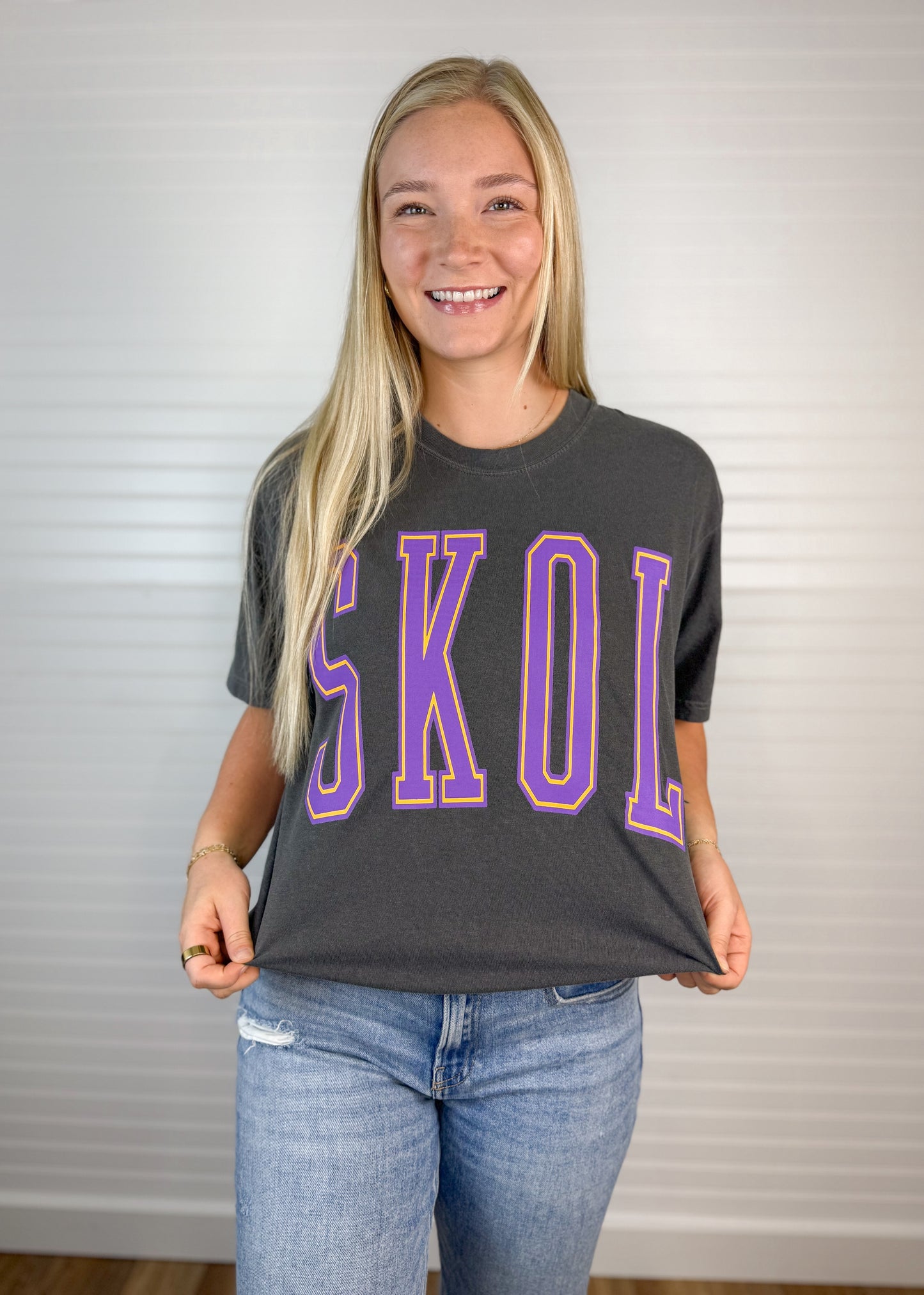 Retro SKOL Graphic Tee - Charcoal