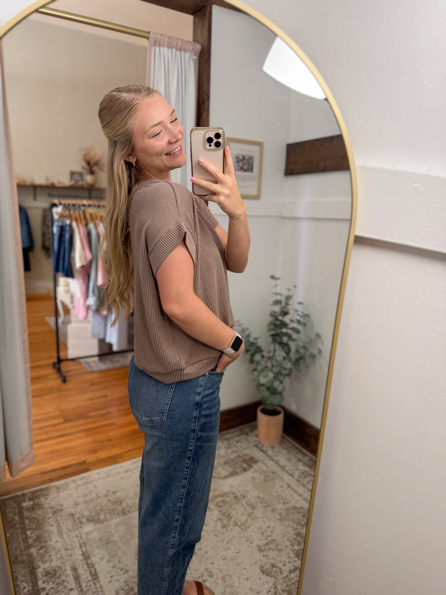 Raised Rib Cap Sleeve Top - Mocha