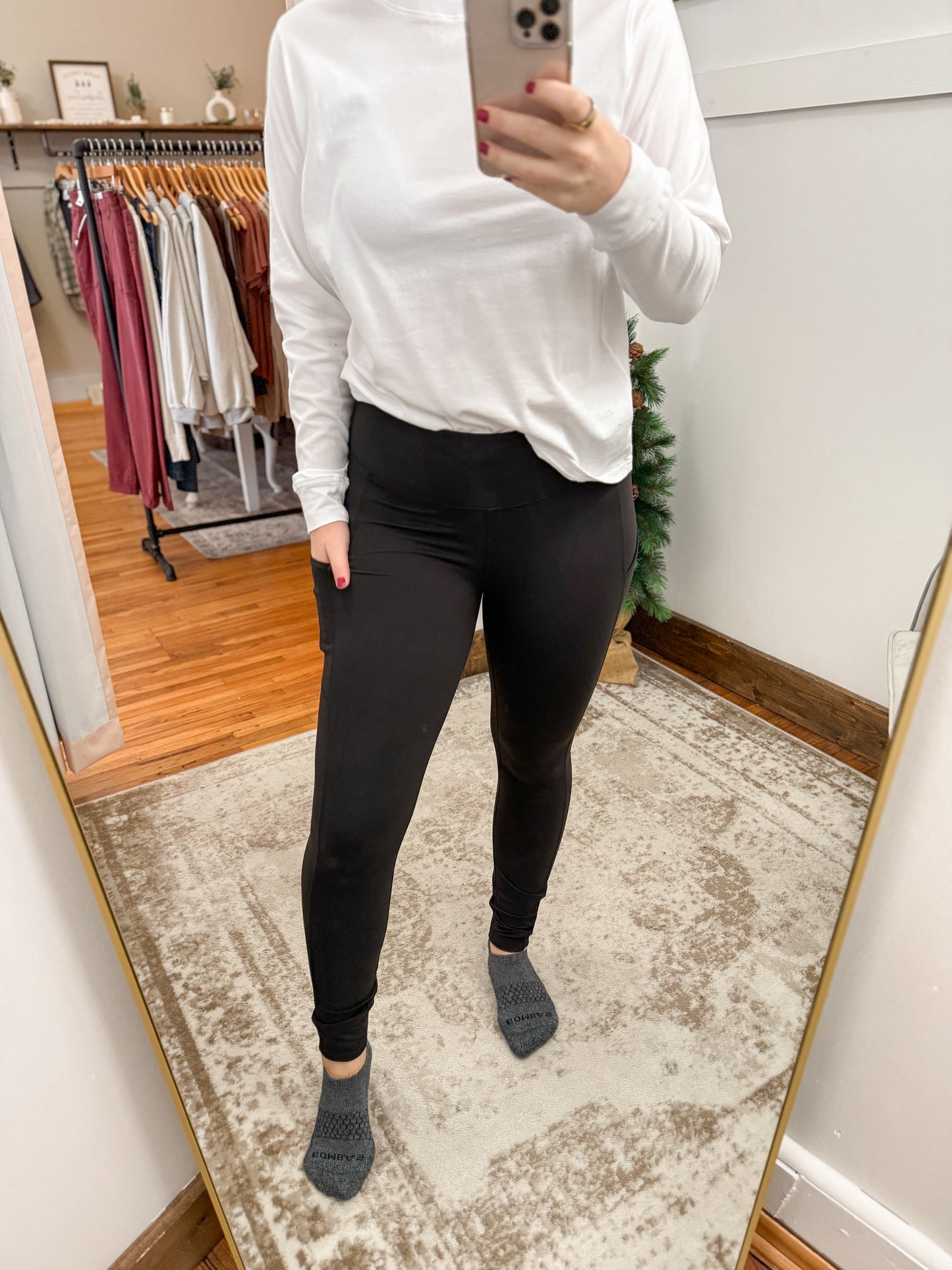 Buttery Soft Pocket Leggings - Black
