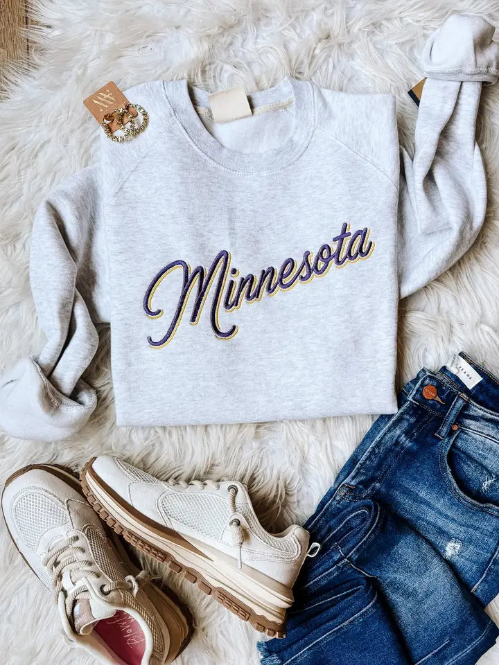MN Embroidered Crewneck - Ash Grey