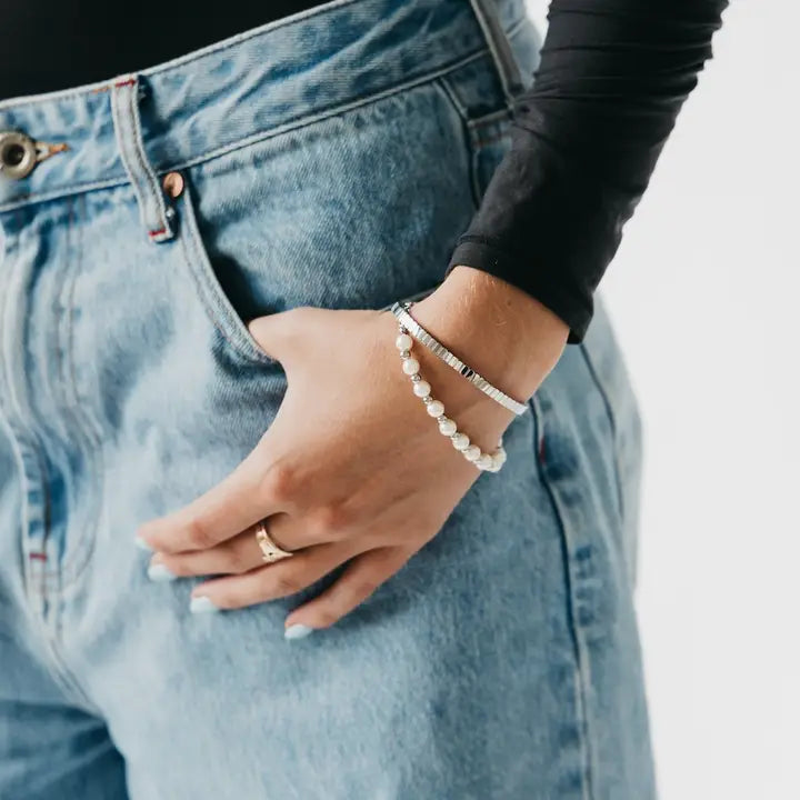 Elegant Pearl Chain Bracelet (2 colors) - WATERPROOF
