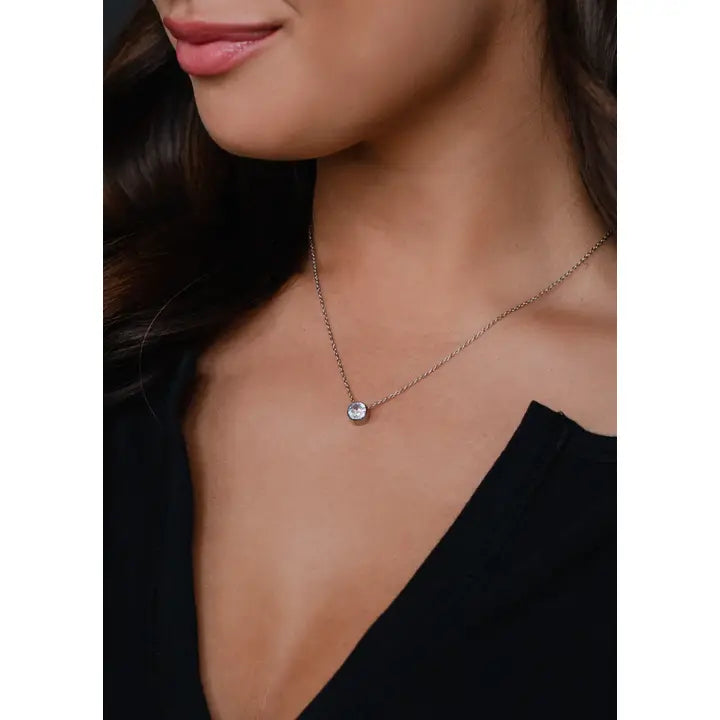 Rhinestone Pendant Necklace (2 colors)